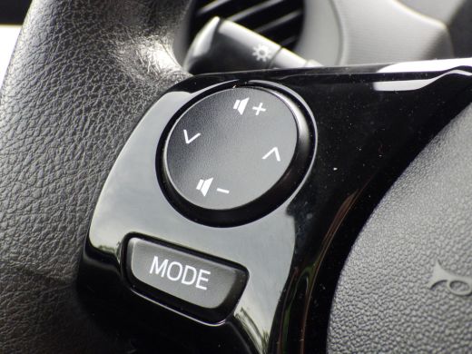 Peugeot 108 1.0 e-VTi Active TOP, Airco, 5 DRS, NL/NAP NW APK! ActivLease financial lease