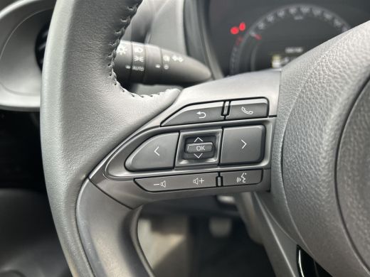 Toyota Aygo 1.0 VVT-i MT Play ActivLease financial lease