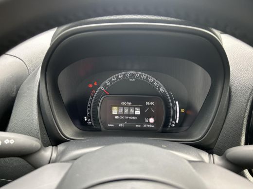 Toyota Aygo 1.0 VVT-i MT Play ActivLease financial lease