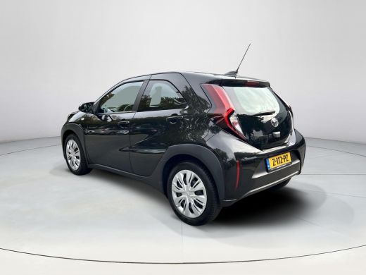 Toyota Aygo 1.0 VVT-i MT Play ActivLease financial lease
