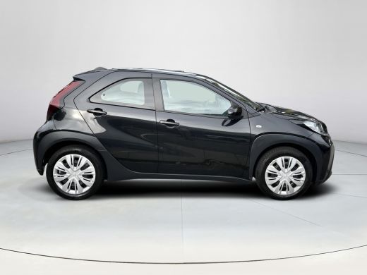 Toyota Aygo 1.0 VVT-i MT Play ActivLease financial lease