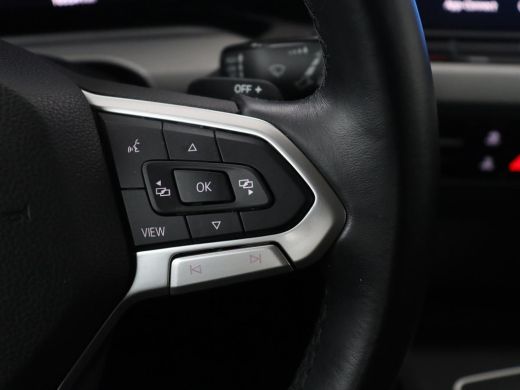Volkswagen Golf 1.0 eTSI Life | Automaat | Navigatie | Trekhaak | Adapt. Cruise | LED | ActivLease financial lease