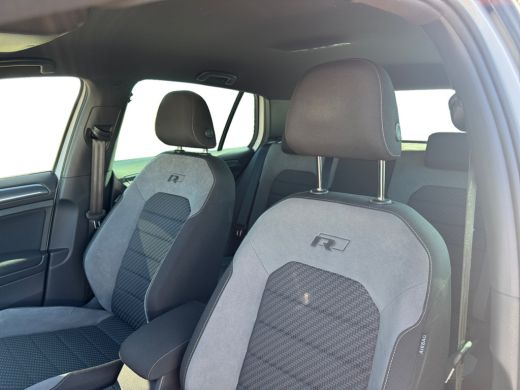 Volkswagen Golf 1.5 150pk TSI Highline Business R Achteruitrijcamera (Rear View) | Parkeersensoren voor & achter ... ActivLease financial lease