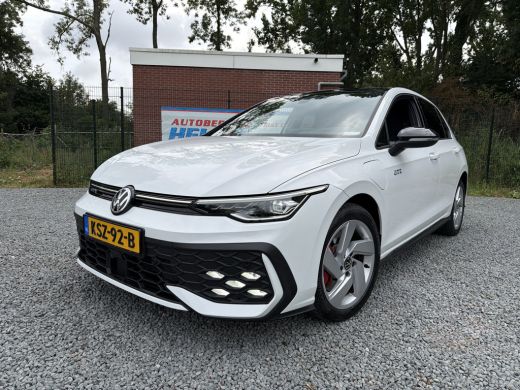Volkswagen Golf GTE 1.5 272PK DSG HYBRID GTE-SPORT 360&deg;CAMERA/NAVI/HEAD-UP!/CARPLAY ActivLease financial lease