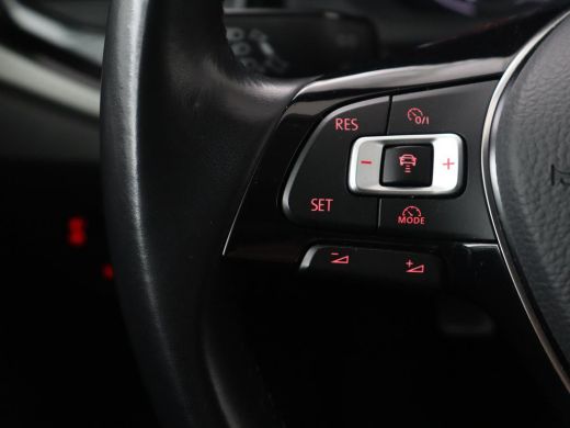 Volkswagen Polo 1.0 TSI R-Line Edition | Automaat | Camera | LED | Navigatie | ActivLease financial lease
