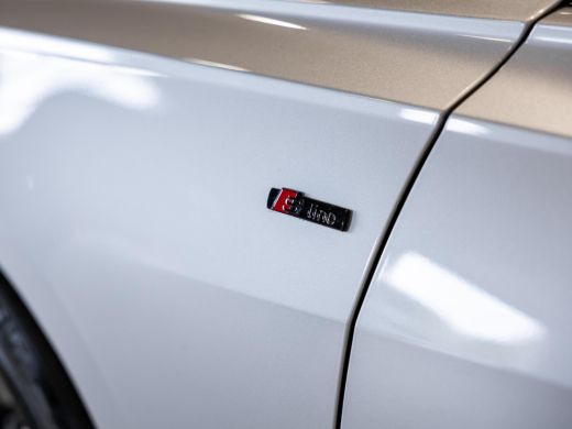 Audi A6 Avant 50 TFSI e quattro S-Line edition Competition / 299pk / SOH 98% / Maxton / Matrix LED / Sfee... ActivLease financial lease