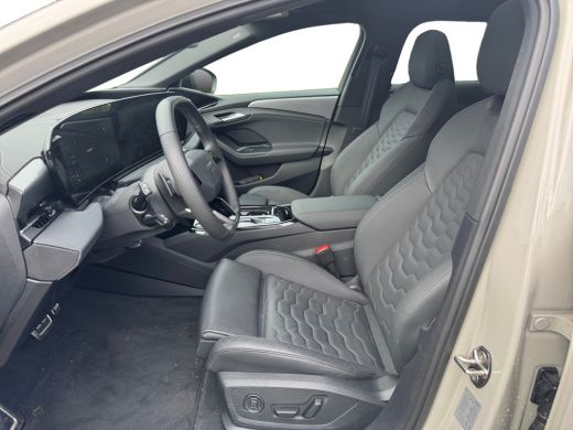 Audi A6 Avant e-tron Avant e-tron S edition 83 kWh 286pk Panorama-glasdak | Surround view cameras | 	Adaptive cruise c... ActivLease financial lease