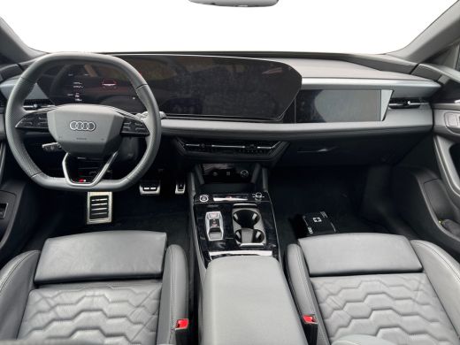 Audi A6 Avant e-tron Avant e-tron S edition 83 kWh 286pk Panorama-glasdak | Surround view cameras | 	Adaptive cruise c... ActivLease financial lease