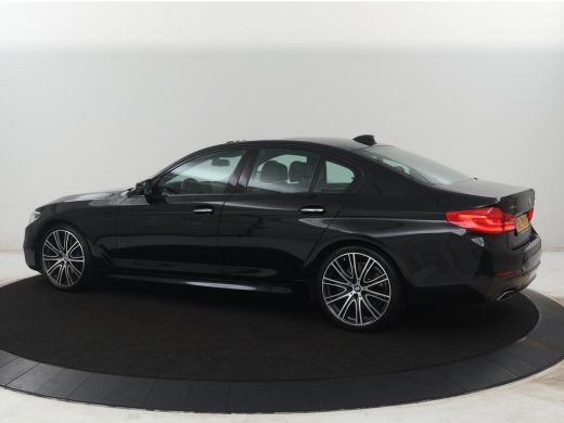 BMW 5 Serie 530i xDrive High Executive | M Sport | LED | Stoelverwarming | Schuif/-kanteldak | Stoelventilati... ActivLease financial lease