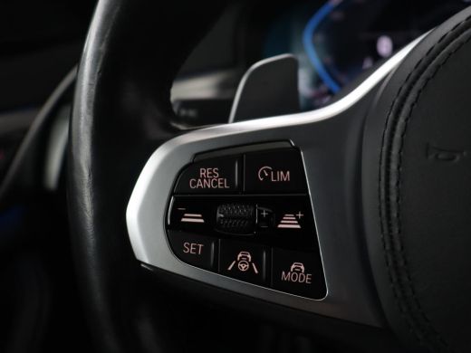 BMW 5 Serie Touring 530e High Executive | SOH 83,0% | M-Sport | Pano.Dak | Camera | Navigatie ActivLease financial lease