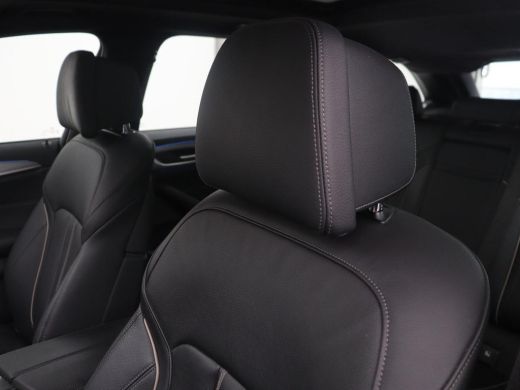BMW 5 Serie Touring 530e High Executive | SOH 83,0% | M-Sport | Pano.Dak | Camera | Navigatie ActivLease financial lease