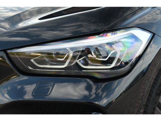 BMW X1 xDrive25e 220pk M-Sport 19inch Leder Stuurverw LED El-klep DAB BTW-auto! ActivLease financial lease