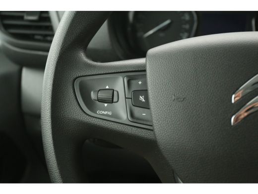 Citroën Jumpy 1.5 BlueHDI L2H1 | Airco | Cruise | Carplay | 3 Zits | Trekhaak ActivLease financial lease