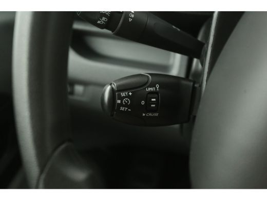 Citroën Jumpy 1.5 BlueHDI L2H1 | Airco | Cruise | Carplay | 3 Zits | Trekhaak ActivLease financial lease
