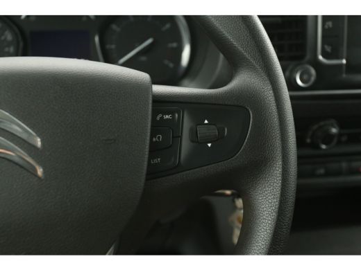 Citroën Jumpy 1.5 BlueHDI L2H1 | Airco | Cruise | Carplay | 3 Zits | Trekhaak ActivLease financial lease