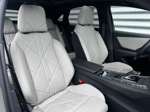 DS DS 7 E-TENSE 225PK ESPRIT DE VOYAGE SOH 99,75% / NAVI / LEDER / CLIMA / FULL-LED / 19" LMV / PANO. DAK... ActivLease financial lease