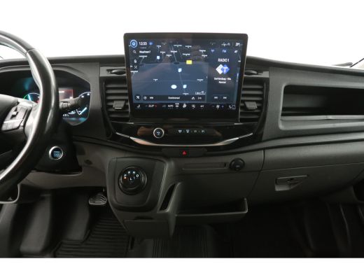 Ford E-Transit L3H2 68 kWh | Snelladen | SOH 93% | Camera | Clima | Cruise | 2xSchuifdeur | 3 Zits | Carplay ActivLease financial lease