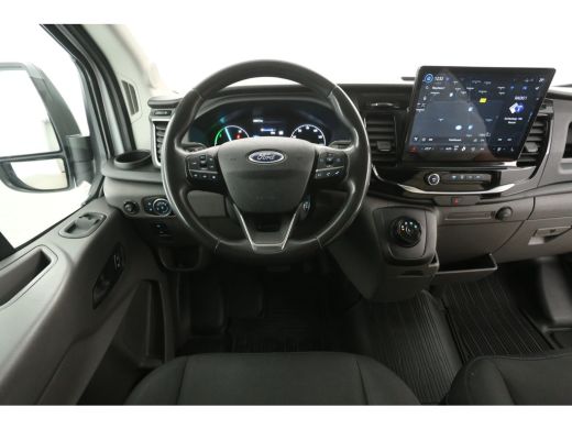 Ford E-Transit L3H2 68 kWh | Snelladen | SOH 93% | Camera | Clima | Cruise | 2xSchuifdeur | 3 Zits | Carplay ActivLease financial lease