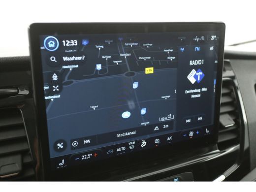 Ford E-Transit L3H2 68 kWh | Snelladen | SOH 93% | Camera | Clima | Cruise | 2xSchuifdeur | 3 Zits | Carplay ActivLease financial lease