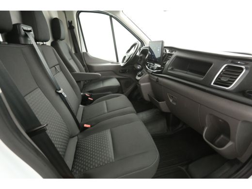 Ford E-Transit L3H2 68 kWh | Snelladen | SOH 93% | Camera | Clima | Cruise | 2xSchuifdeur | 3 Zits | Carplay ActivLease financial lease