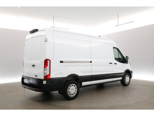 Ford E-Transit L3H2 68 kWh | Snelladen | SOH 93% | Camera | Clima | Cruise | 2xSchuifdeur | 3 Zits | Carplay ActivLease financial lease