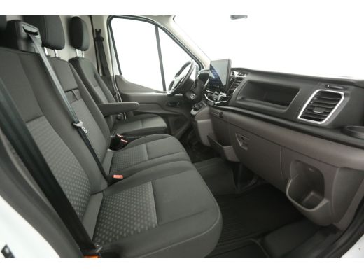 Ford E-Transit L3H3 68 kWh | Snelladen | SOH 96% | Clima | Camera | 3 Zits | Carplay | Cruise | Navi | Parkeersens. ActivLease financial lease