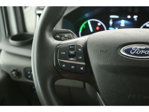 Ford E-Transit L3H3 68 kWh | Snelladen | SOH 96% | Clima | Camera | 3 Zits | Carplay | Cruise | Navi | Parkeersens. ActivLease financial lease