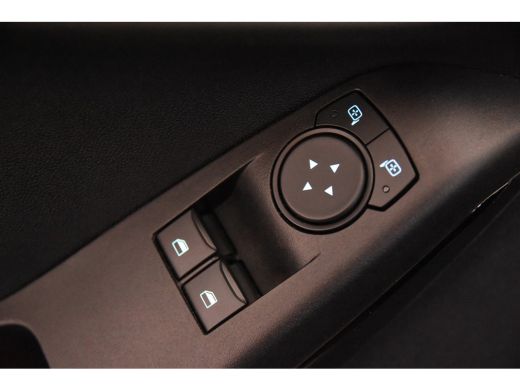 Ford Fiesta Connected *1ste Eigenaar*Navigatie*Stoelverwarming*PDC* ActivLease financial lease