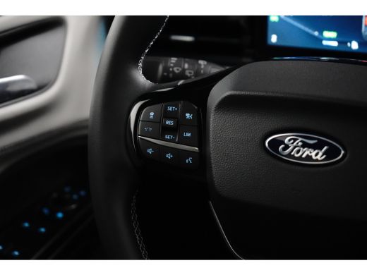 Ford Puma Gen-E Premium 44 kWh | Panoramdak | Leder | Adaptieve cruise | Dodehoek detectie | Apple carplay / andr... ActivLease financial lease