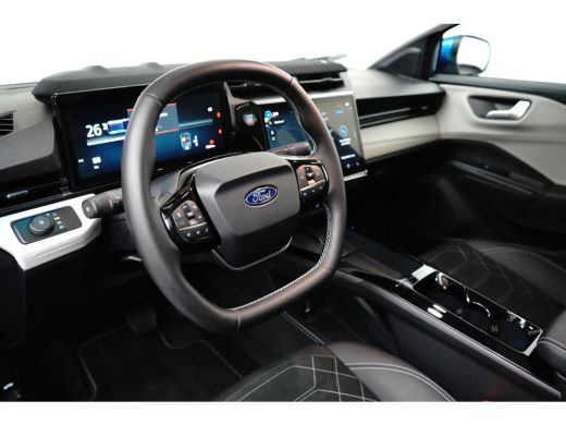 Ford Puma Gen-E Premium 44 kWh | Panoramdak | Leder | Adaptieve cruise | Dodehoek detectie | Apple carplay / andr... ActivLease financial lease