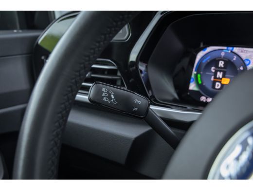 Ford Transit Connect 1.5 EcoBoost PHEV L2 Limited 120km elektrisch | Carplay | achteruitrijcamera ActivLease financial lease