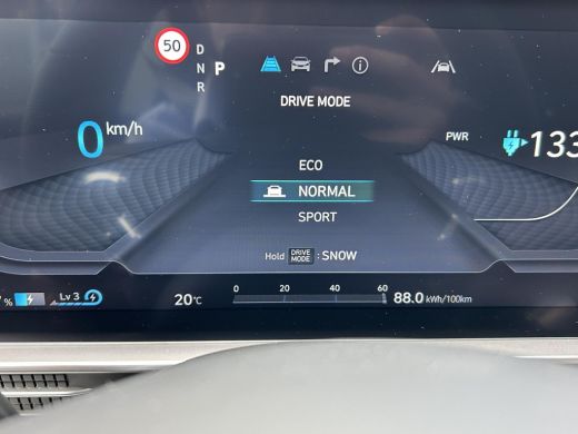 Hyundai IONIQ 6 Style 53 kWh | &euro;13.500,- koring !! | 18-inch lichtmetalen velgen | Abyss Black Pearl | Achteruitr... ActivLease financial lease