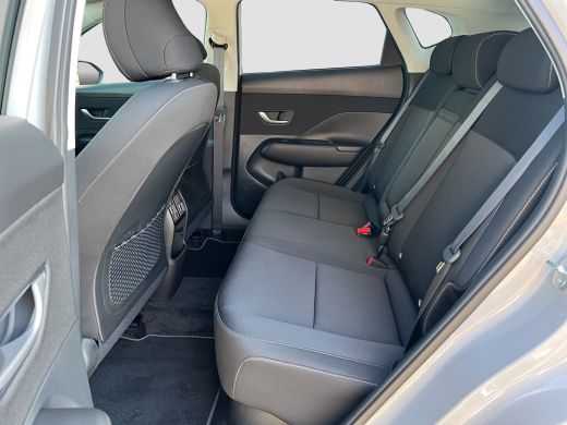 Hyundai Kona 1.6 GDI HEV 138pk Comfort 18" | Camera | Climate controle | Adaptive cruise controle | Dodehoekde... ActivLease financial lease