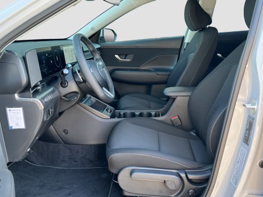 Hyundai Kona 1.6 GDI HEV 138pk Comfort 18" | Camera | Climate controle | Adaptive cruise controle | Dodehoekde... ActivLease financial lease