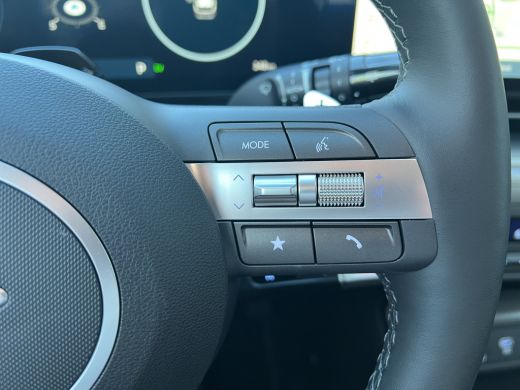 Hyundai Kona 1.6 GDI HEV 138pk Comfort 18" | Camera | Climate controle | Adaptive cruise controle | Dodehoekde... ActivLease financial lease