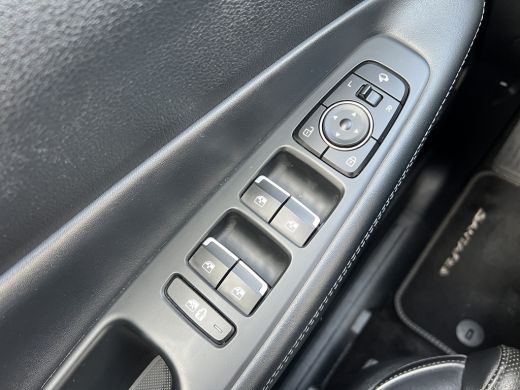 Hyundai Santa Fe 1.6 T-GDI HEV 230pk Comfort Smart 7p. | Camera | Trekhaak | Carplay | Premium Audio | Leder | Ada... ActivLease financial lease