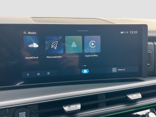 Hyundai Santa Fe 1.6 T-GDI PHEV 252pk Black Line 4WD 7p. | Draadloos carplay | Trekhaak | Premium Audio | Stoelven... ActivLease financial lease