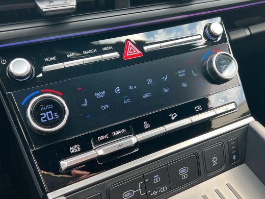 Hyundai Santa Fe 1.6 T-GDI PHEV 252pk Black Line 4WD 7p. | Draadloos carplay | Trekhaak | Premium Audio | Stoelven... ActivLease financial lease