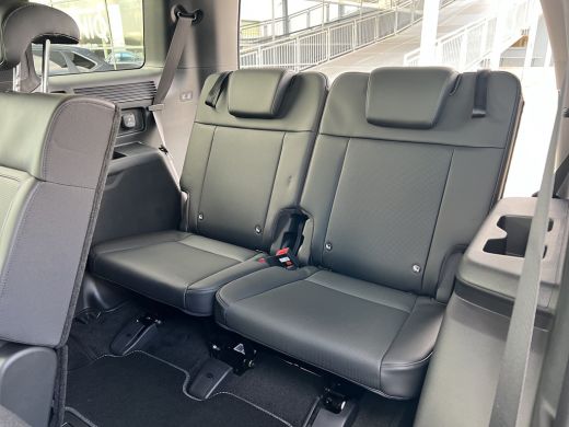 Hyundai Santa Fe 1.6 T-GDI PHEV 252pk Black Line 4WD 7p. | Draadloos carplay | Trekhaak | Premium Audio | Stoelven... ActivLease financial lease