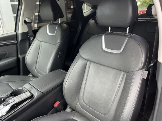 Hyundai Tucson 1.6 T-GDI PHEV Premium Sky 4WD | Rijklaarprijs! | Panoramadak | Meest luxe uitvoering | Apple Car... ActivLease financial lease