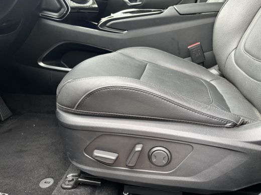 Hyundai Tucson 1.6 T-GDI PHEV Premium Sky 4WD | Rijklaarprijs! | Panoramadak | Meest luxe uitvoering | Apple Car... ActivLease financial lease