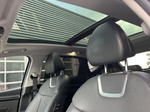 Hyundai Tucson 1.6 T-GDI PHEV Premium Sky 4WD | Rijklaarprijs! | Panoramadak | Meest luxe uitvoering | Apple Car... ActivLease financial lease