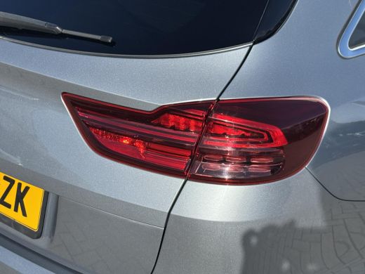 Kia Ceed Sportswagon 1.0 T-GDi DynamicPlusLine NL-AUTO | TREKHAAK | STOEL EN STUURVERWARMING ActivLease financial lease