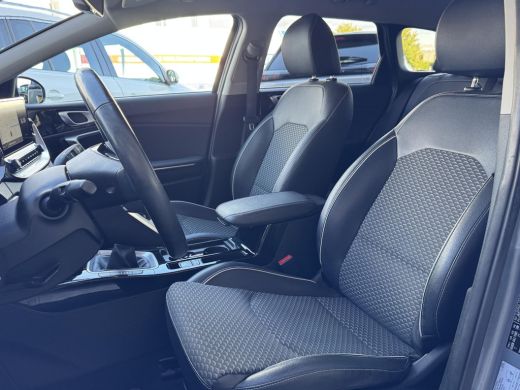 Kia Ceed Sportswagon 1.0 T-GDi DynamicPlusLine NL-AUTO | TREKHAAK | STOEL EN STUURVERWARMING ActivLease financial lease
