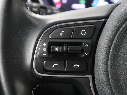 Kia e-Niro | SOH 93,9% | Half leder | Adaptive cruise | Carplay | Navigatie | Bluetooth | Camera | Climate c... ActivLease financial lease