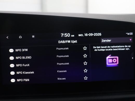 Kia Niro | Half leder | Adaptive cruise | Lane assist | Trekhaak | Camera | Park assist | Carplay | Climat... ActivLease financial lease