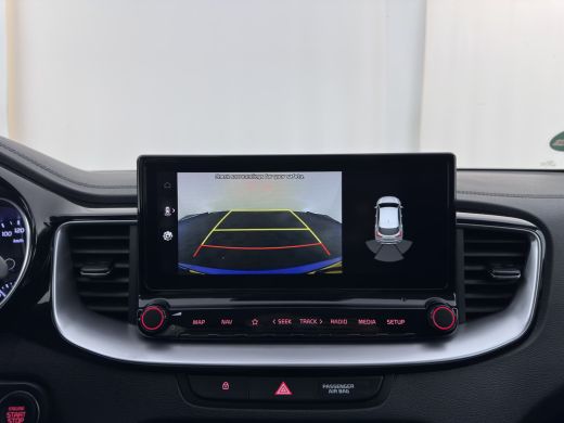 Kia XCeed 1.6 GDi PHEV DynamicPlusLine (Plug-In) {SoH-97%} (INCL-BTW ) Aut.*LEATHER-FABRIC | FULL-LED | KEY... ActivLease financial lease
