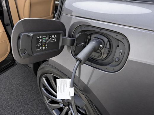 Land Rover Range Rover 3.0 P460e HSE PHEV | 23INCH lichtmetalen velgen | Electrische trekhaak | Panorama | Geheel rijkla... ActivLease financial lease
