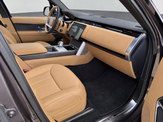 Land Rover Range Rover 3.0 P460e HSE PHEV | 23INCH lichtmetalen velgen | Electrische trekhaak | Panorama | Geheel rijkla... ActivLease financial lease