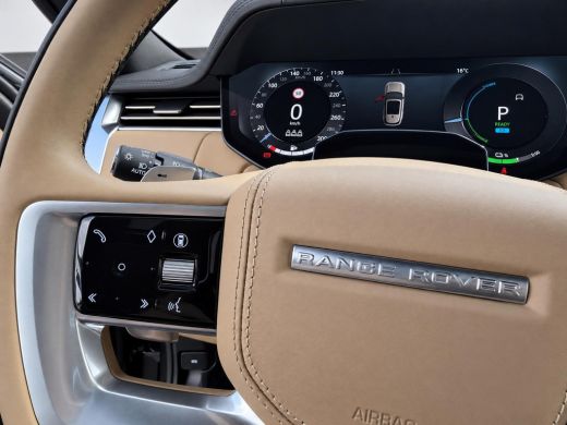 Land Rover Range Rover 3.0 P460e HSE PHEV | 23INCH lichtmetalen velgen | Electrische trekhaak | Panorama | Geheel rijkla... ActivLease financial lease